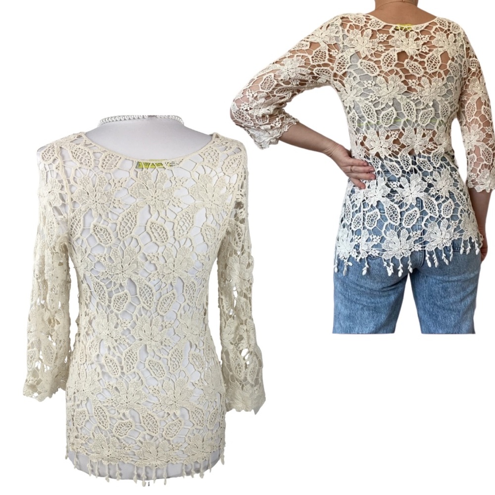 Anthro Finn & Clover Crochet 3/4 Sleeve Cotton Scallops Tassels Top size Medium - Picture 11 of 16